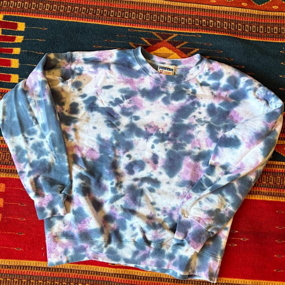 Purple & Blue Tie-Dye Hanes Heavyweight Crewneck – Size Medium